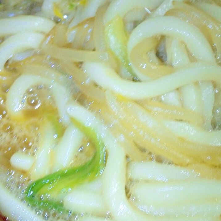 簡単美味！釜玉野菜うどん